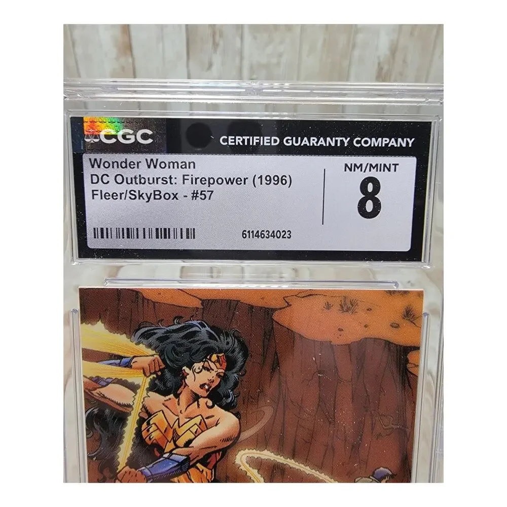 Wonder Woman 2014 Cryptozoic Outburst Firepower DC Comics Card #57 CGC 8